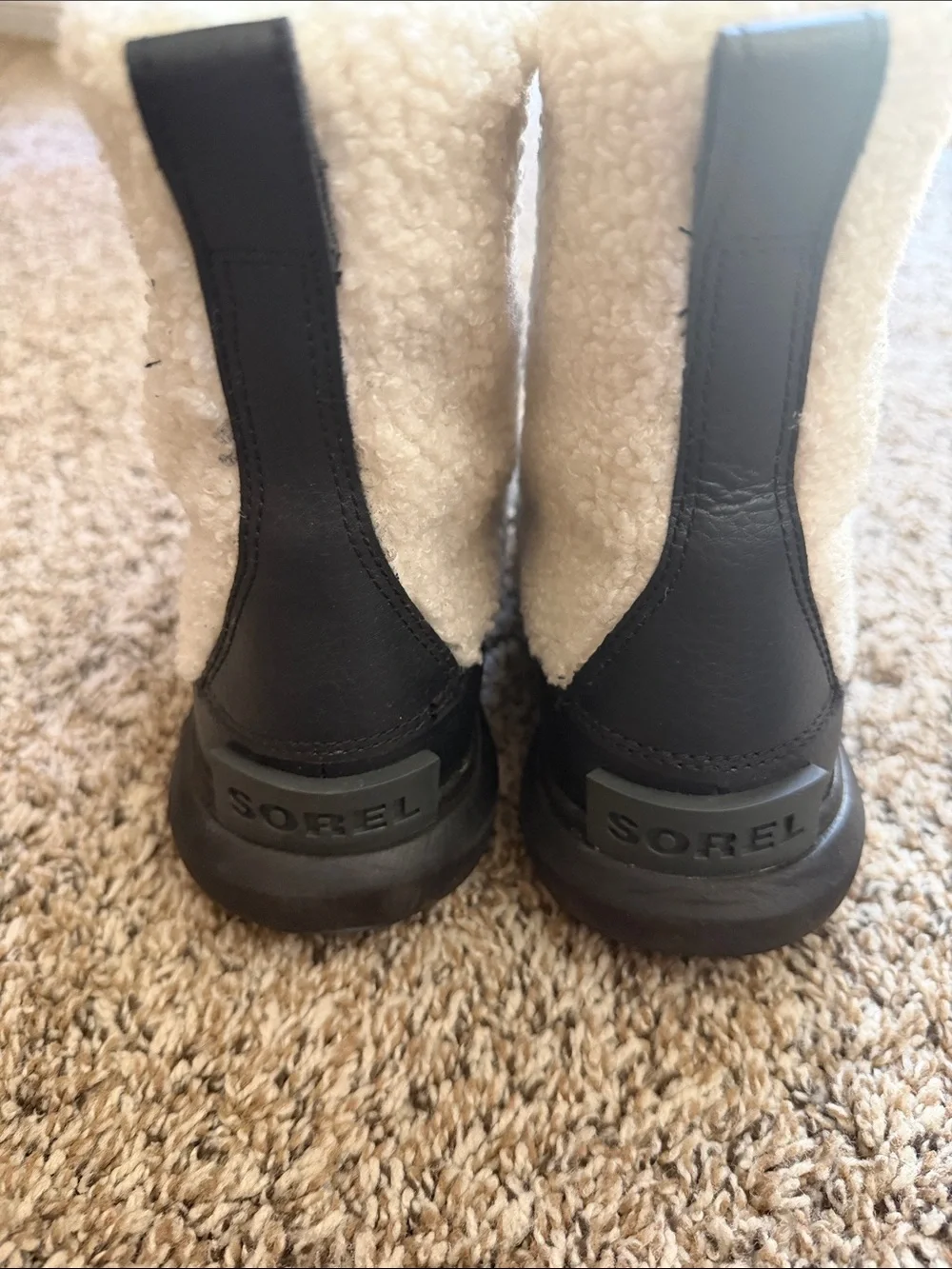 Sorel Women's Black & Cream Sherpa Lace Winter Boots